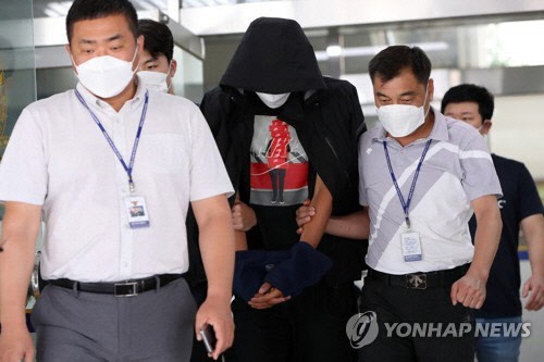 고문하듯 선배 학대, 피의자 구속영장[연합뉴스]